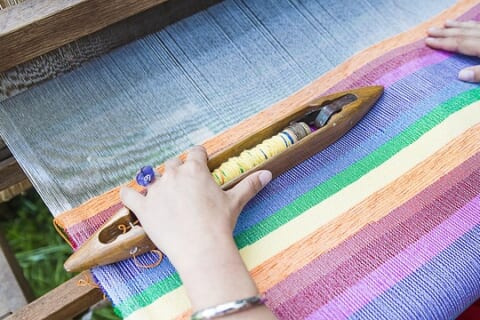 weaving-loom-2571179_640